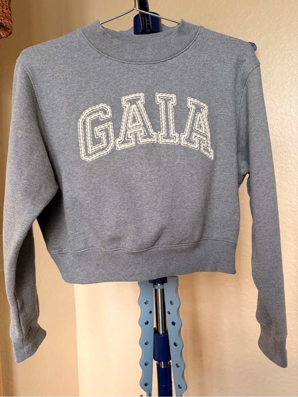 CULT GAIA , a Gray Cropped Crewneck Sweatshirt